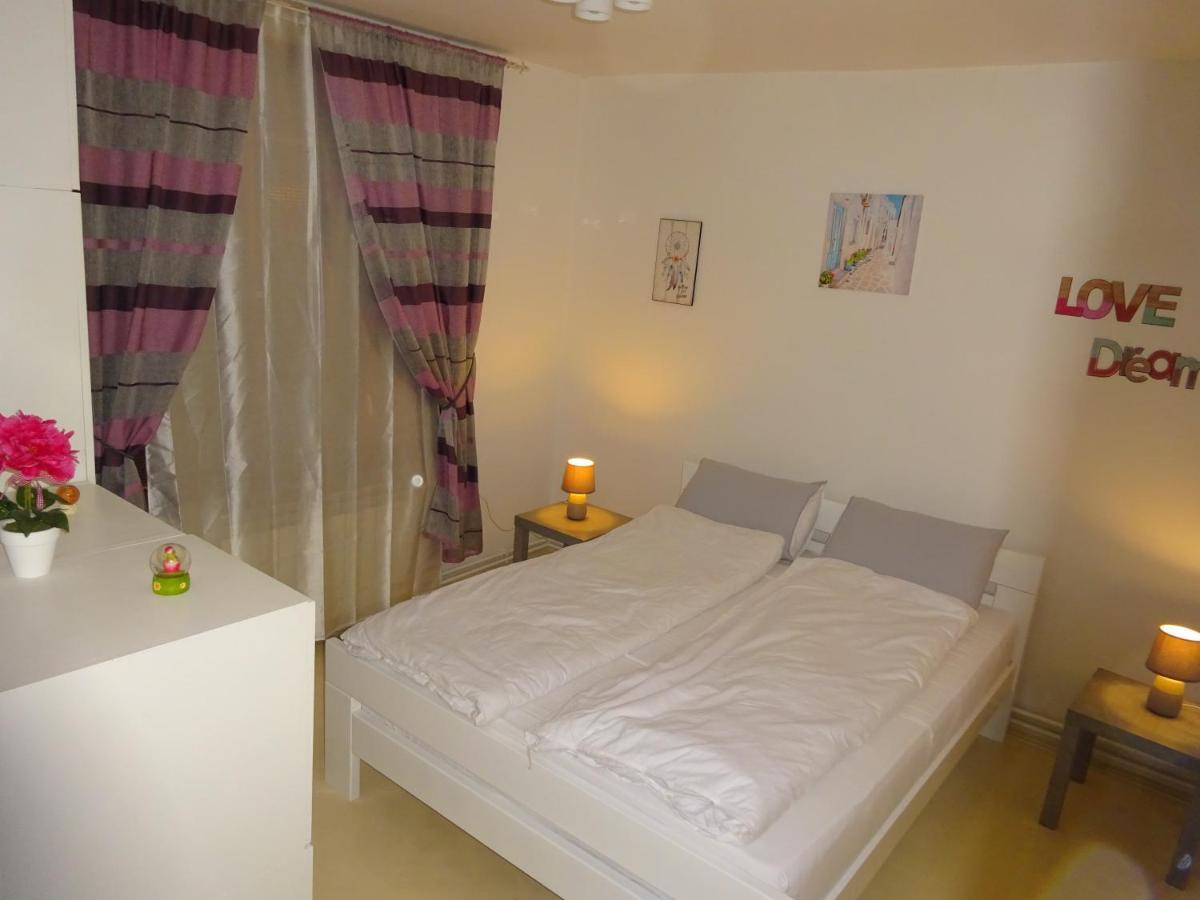 Jasmin White Apartment Σκόπια Εξωτερικό φωτογραφία